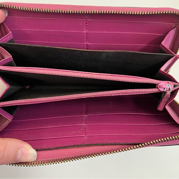 GUCCI Guccissima Signature Bowy Zip Around Wallet Peonia Flower - Picture 12 of 16